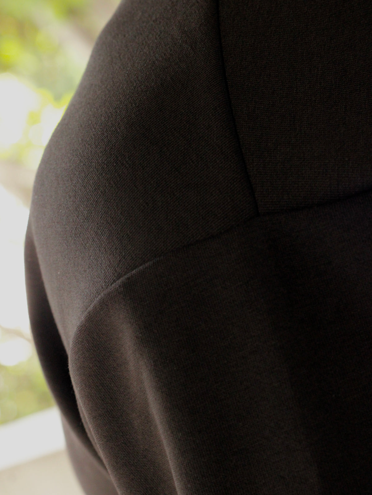 The Reserve Form Tee | Obsidian
